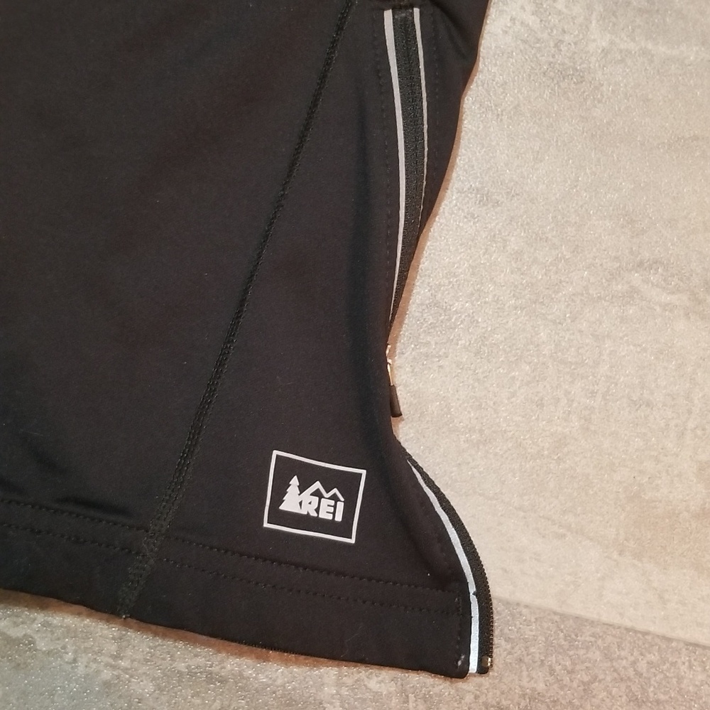 SOLD REI Womens Athletic Pants Size XL Petite - Picture 2 of 4